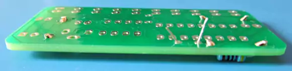 Wire Link Fitted to the Running Light 555 4017 Kit PCB