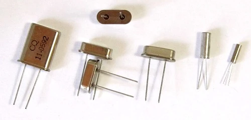 Examples of Oscillator Crystal Used in Electronics